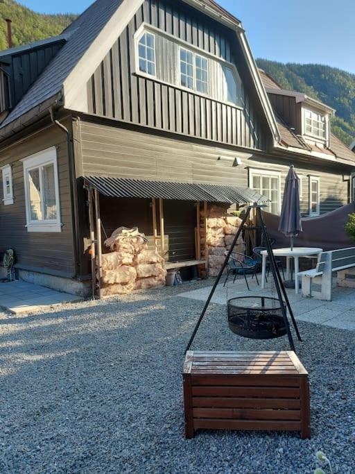 Old Town House Apartment Rjukan Exterior photo